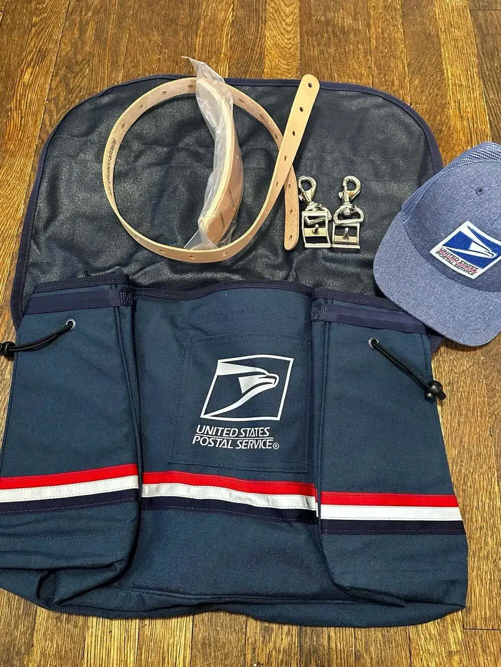 USPS United States Postal Service Letter Carrier Satchel Bag Leather Belt & Hat